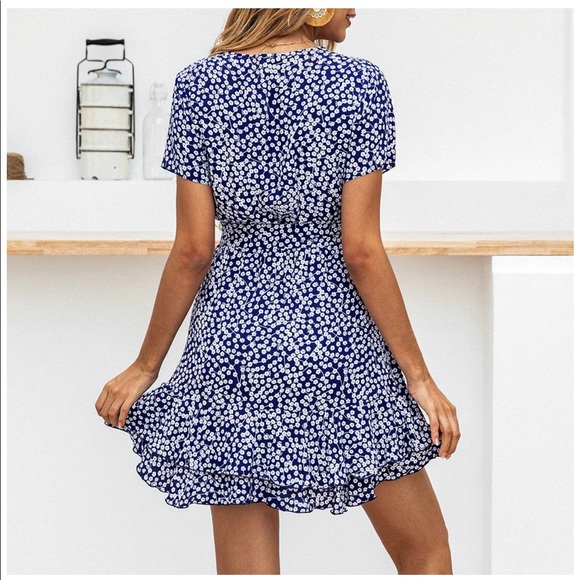 Summer Dress - Picture 3 of 8